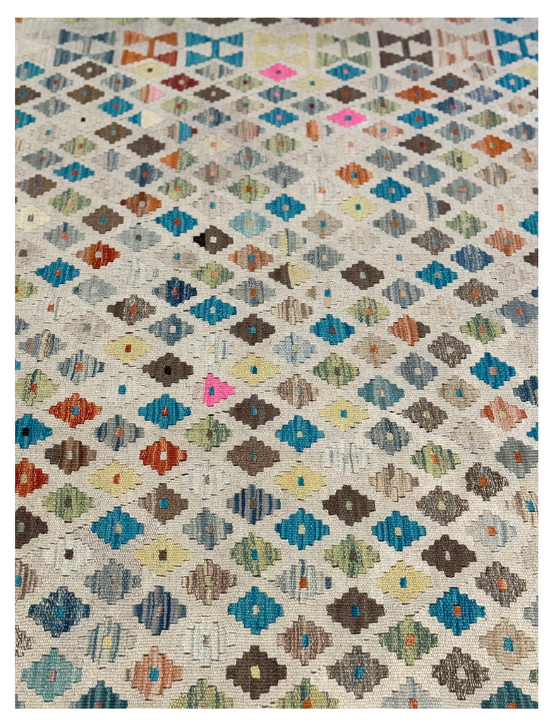 Kilim Rug | 249cm x 201cm | Chalk Kilim Rug | Emma Mellor Rugs London