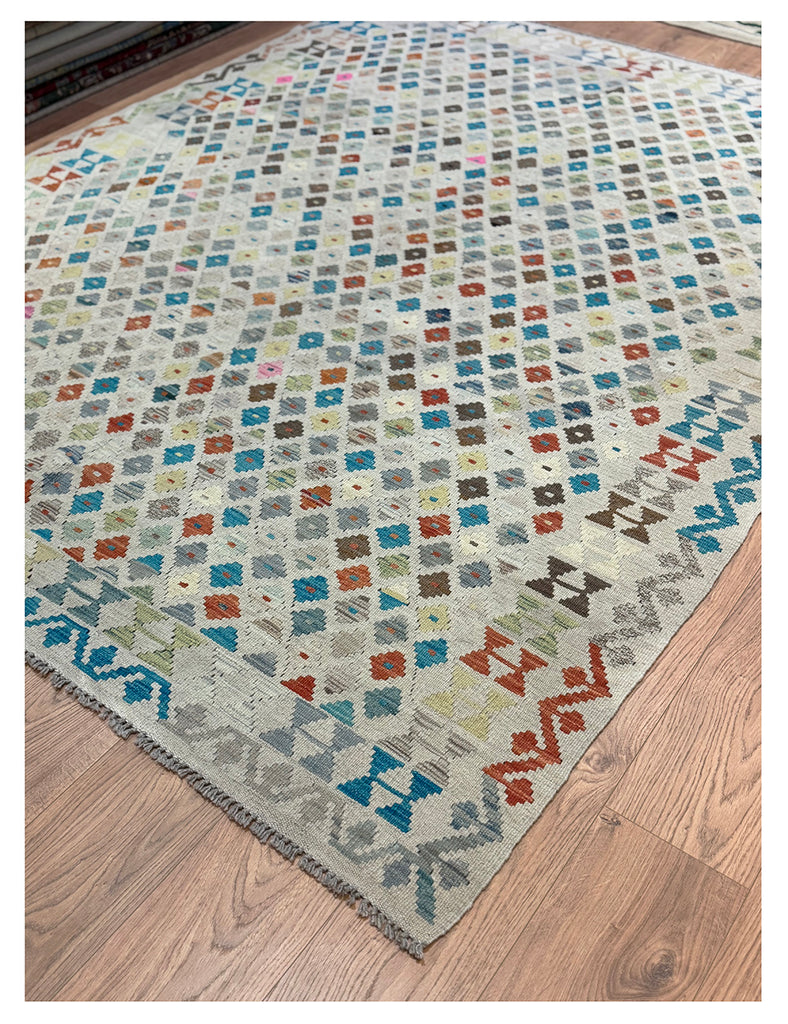 Kilim Rug | 249cm x 201cm | Chalk Kilim Rug | Emma Mellor Rugs London