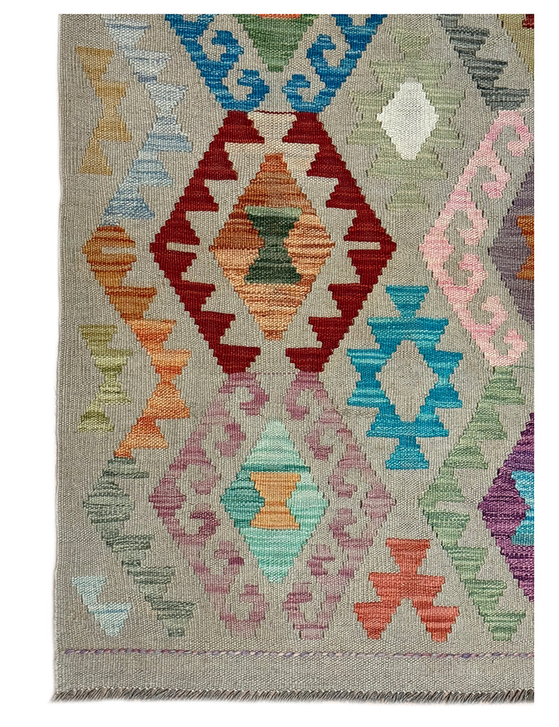 Kilim Rug | 235cm x 186cm | Chalk Kilim Rug | Emma Mellor Rugs London