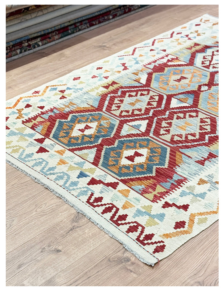 Kilim Rug | 181cm x 125cm | Chalk Kilim Rug | Emma Mellor Rugs London