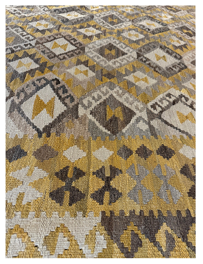 Chalk Kilim Rug | 284cm x 253cm | Kilims | Emma Mellor Handmade Rugs