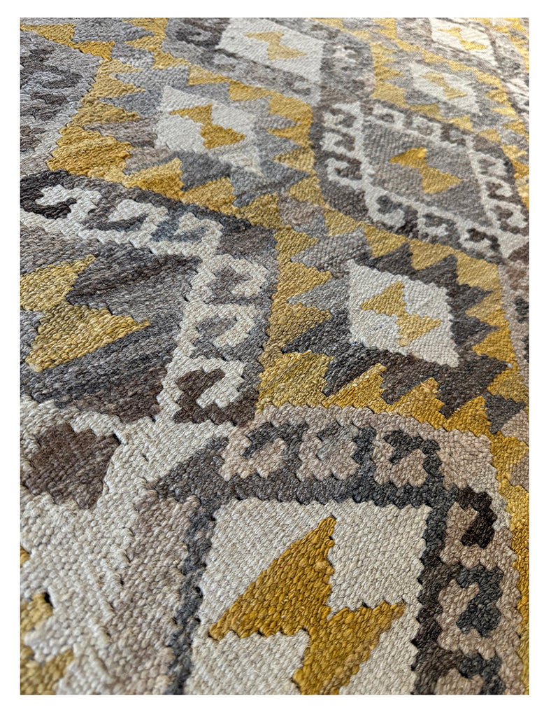 Chalk Kilim Rug | 284cm x 253cm | Kilims | Emma Mellor Handmade Rugs