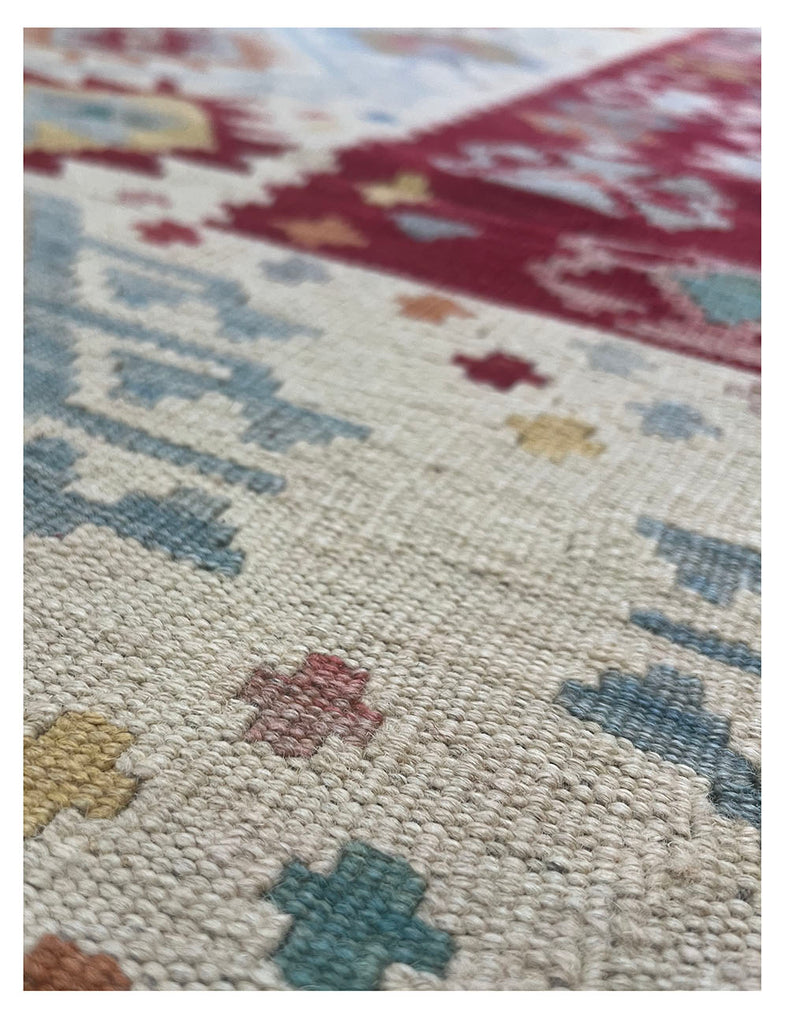 Kilim Rug | 190cm x 149cm | Chalk Kilim Rug | Emma Mellor Rugs London