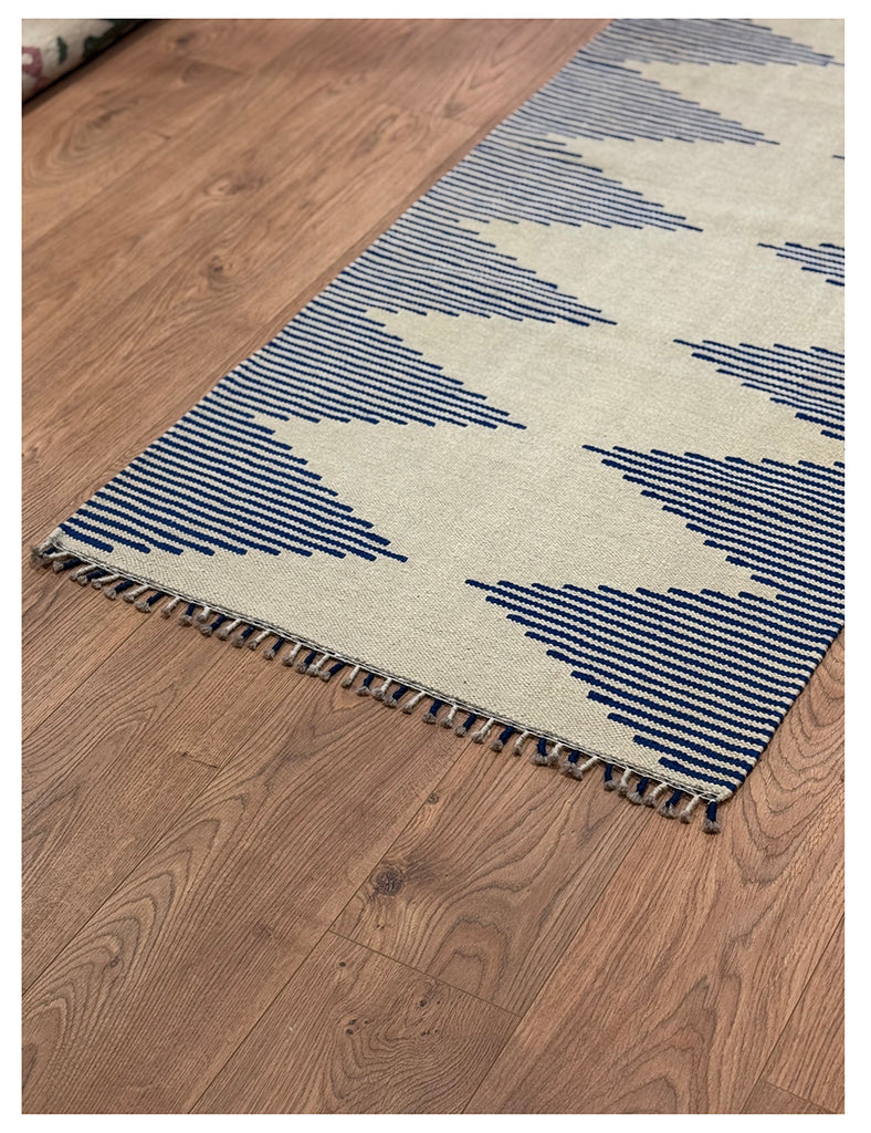 Scandinavian Kilim | 244cm x 79cm | Kilim Rugs & Runners Emma Mellor