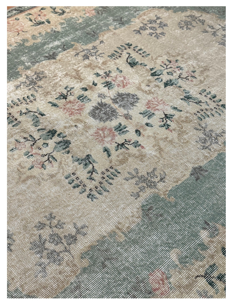 Vintage Keyseri Rug | 277cm x 194cm | Vintage Rugs | Emma Mellor Rugs