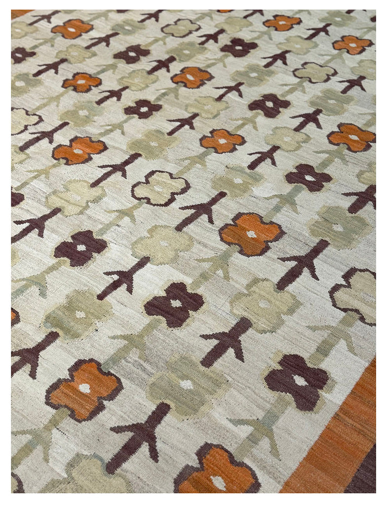 Scandinavian Kilim | 350cm x 250cm | Scandinavian Design | Emma Mellor