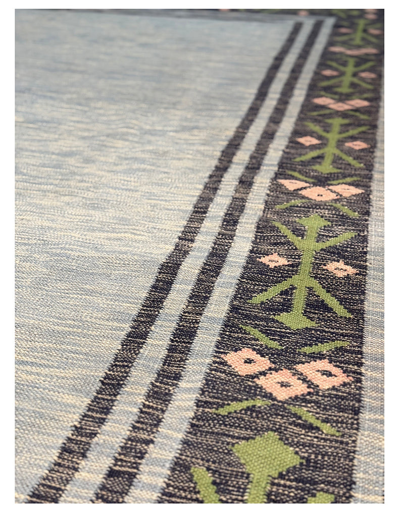 Scandinavian Kilim | 303cm x 245cm | Scandinavian Design | Emma Mellor