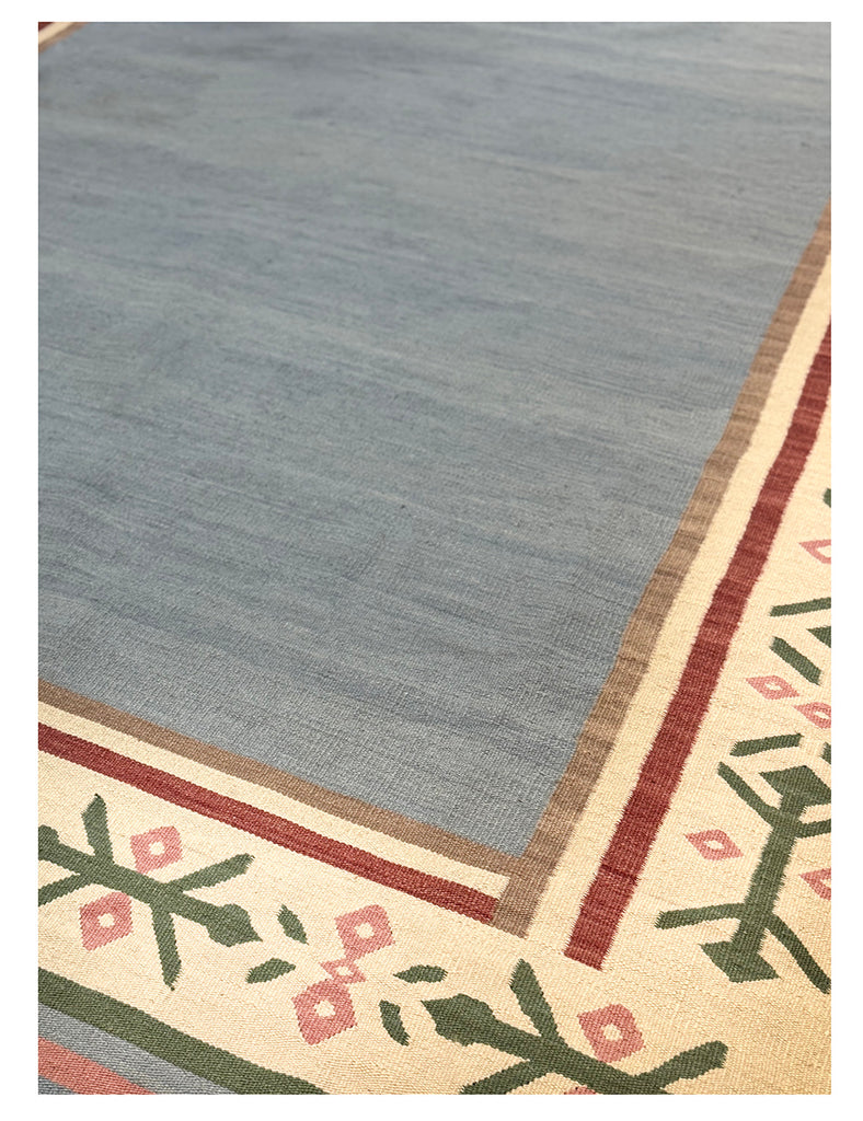 Scandinavian Kilim | 300cm x 245cm | Scandinavian Design | Emma Mellor