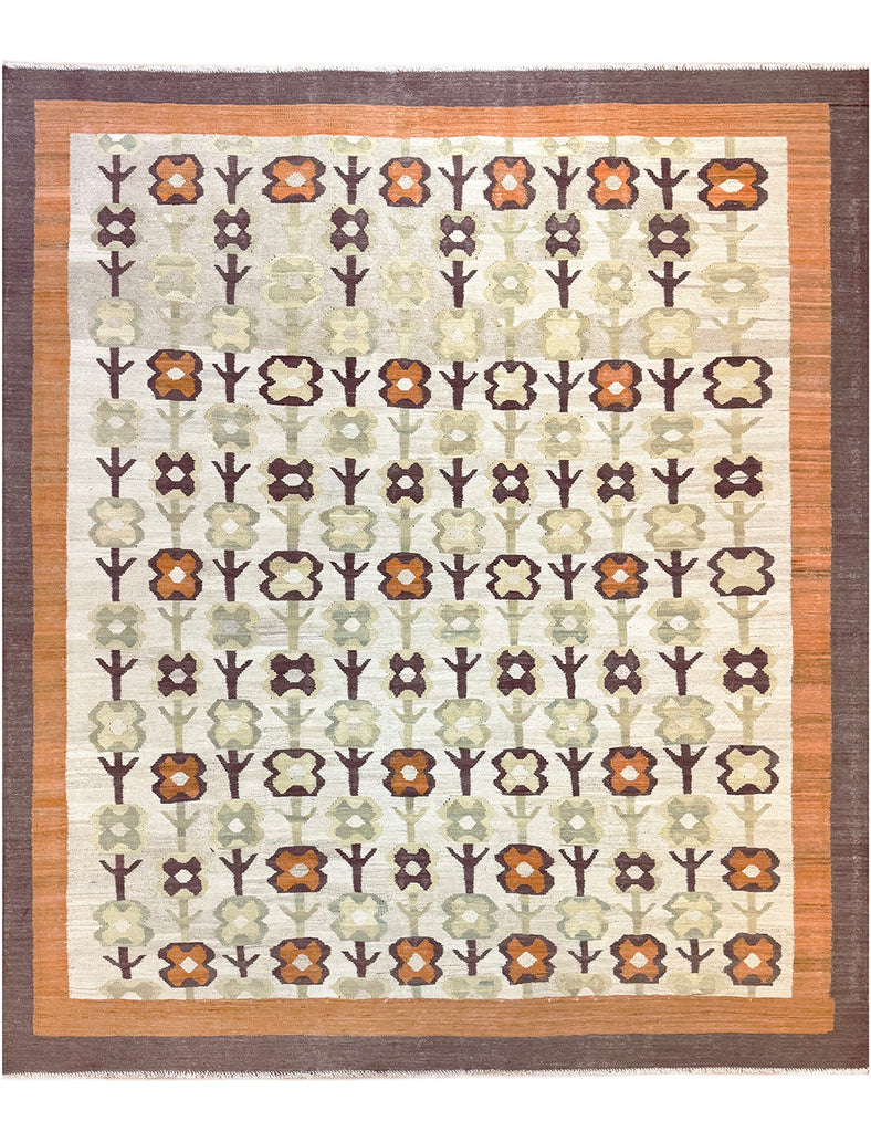 Scandinavian Kilim | 304cm x 250cm | Scandinavian Design | Emma Mellor