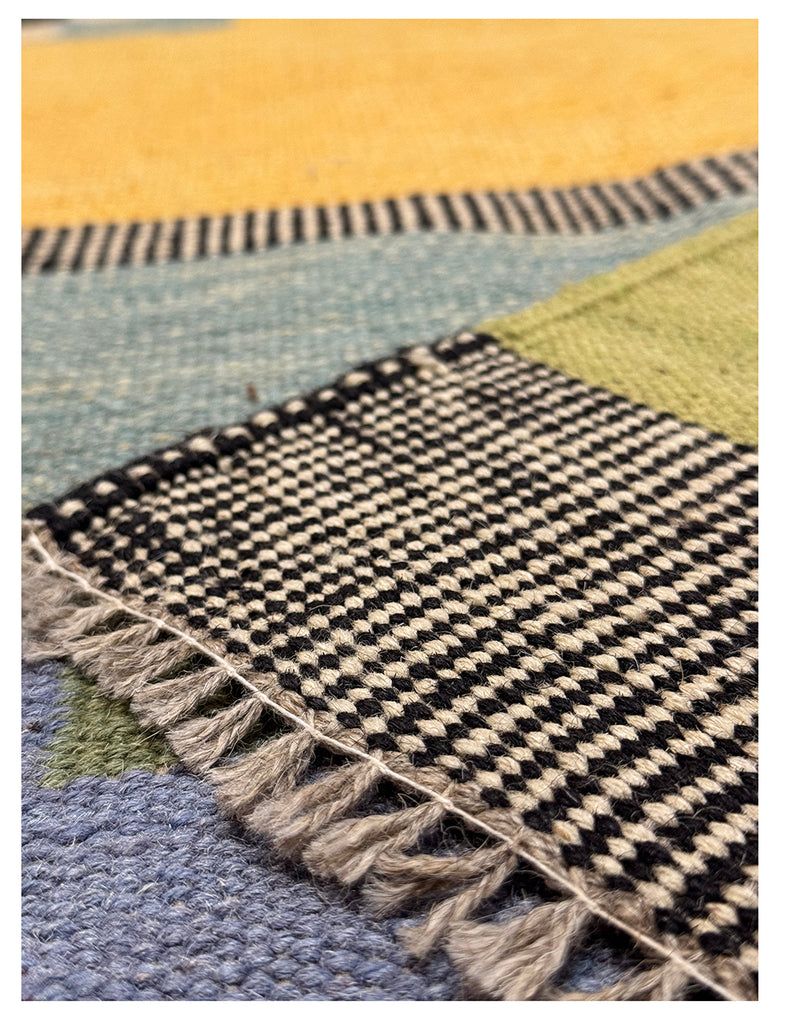 Scandinavian Kilim | 400cm x 261cm | Swedish Kilim Rugs | Emma Mellor