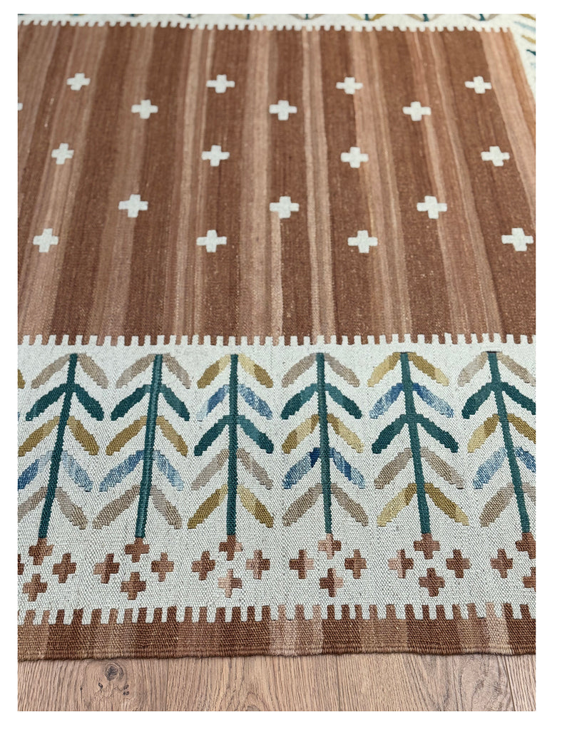 Scandinavian Kilim | 236cm x 176cm | Swedish Kilim Rugs | Emma Mellor